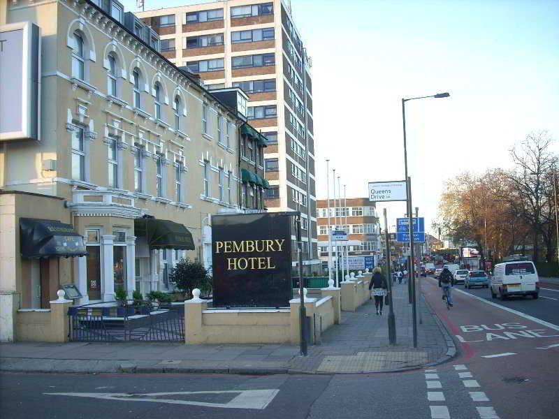 Pembury Hotel At Finsbury Park London Exterior photo